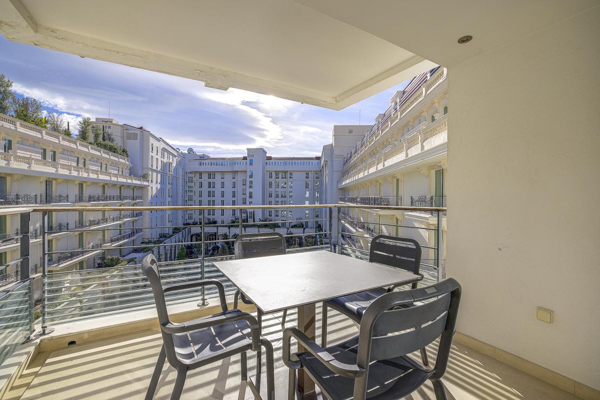 Carlton Riviera Cannes Bagian luar foto