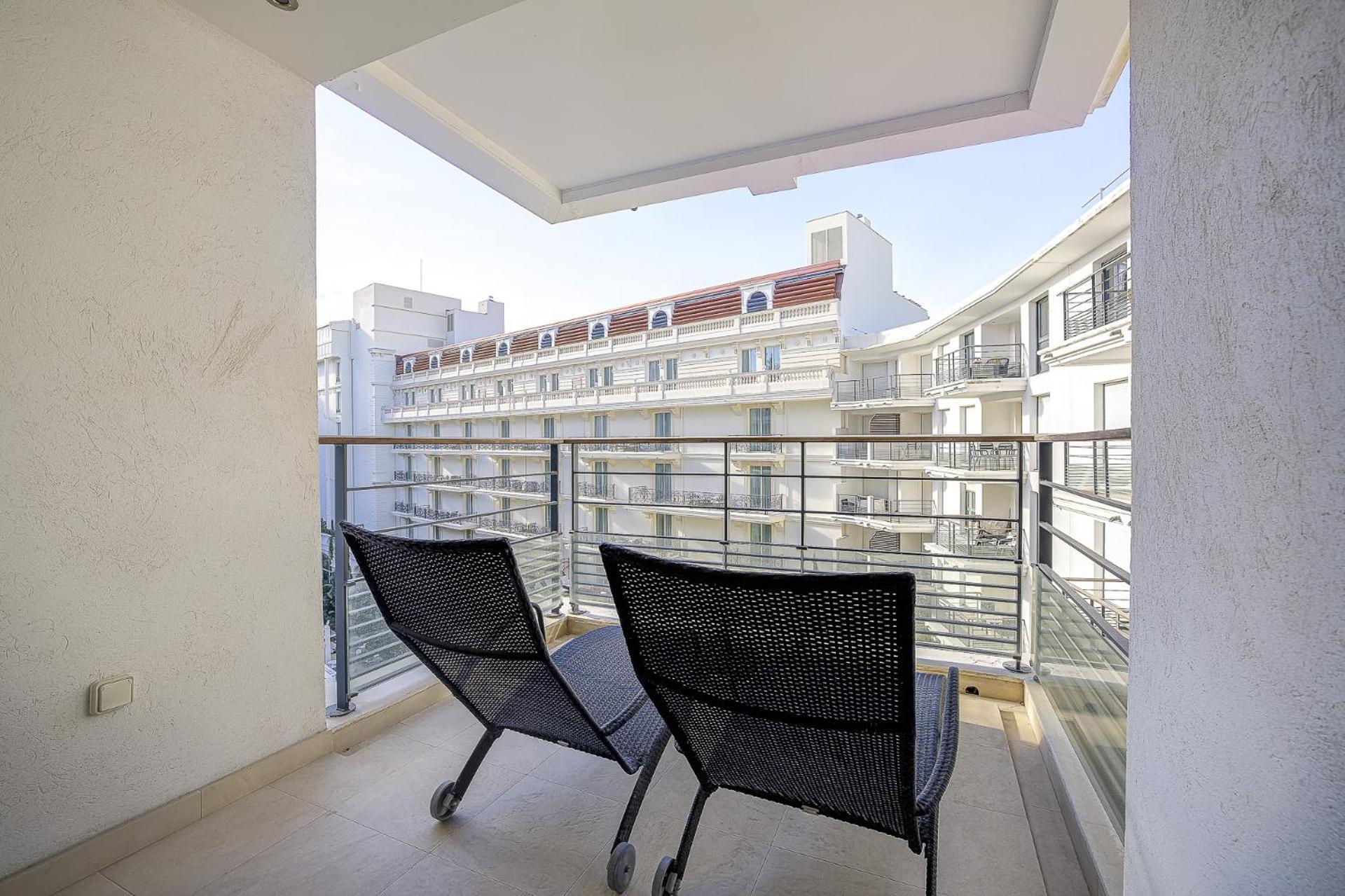 Carlton Riviera Cannes Ruang foto